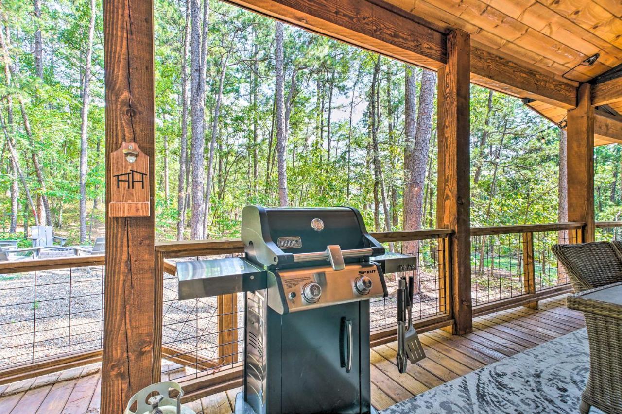 Chic Broken Bow Cabin With Hot Tub And Gas Grill! Exterior foto